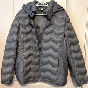 Time & Tru XL gray light weight puffer with removable hood.